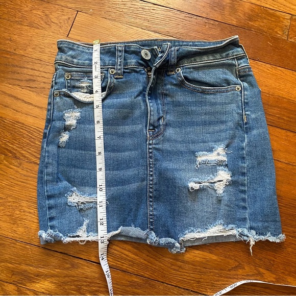American Eagle Outfitters Blue Denim Distressed Mini Skirt - Picture 8 of 9